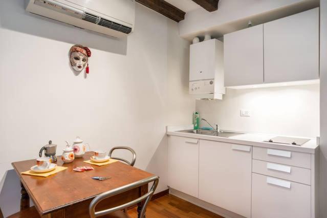 Studio In San Marco Square Venecia Exterior foto